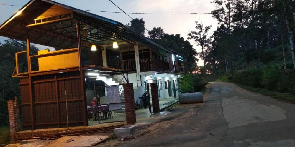 Penginapan Mydusun Chalet, Taiping, Perak, Malaysia *